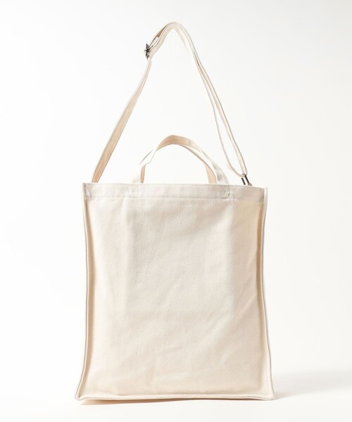 BEAMS HEART（ビームスハート）の「キャンバス スクエア 2WAY トートバッグ（トートバッグ・メンズ・オフホワイト/ブラック・ONE SIZE）」の4枚目の写真