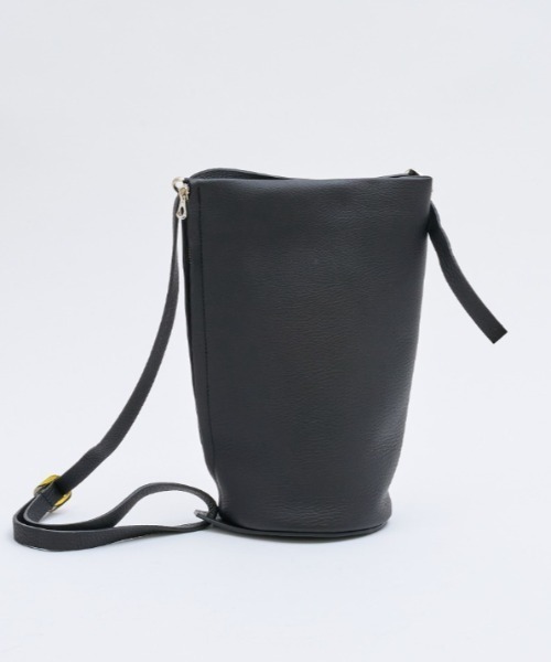 ITTI（イッチ）の「ITTI/イッチ/ANNIE SLIDE MULTIWAY BODY BAG / DIPLO SKY（ショルダーバッグ・メンズ・ブラウン系その他/ブラック・F）」の3枚目の写真