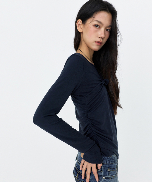 MONGDOL（モンドル）の「[SET] ワンショルダー スリーブレス レイヤードTシャツ ネイビー MDTS107NAVY（Tシャツ/カットソー・レディース・その他・F）」の4枚目の写真