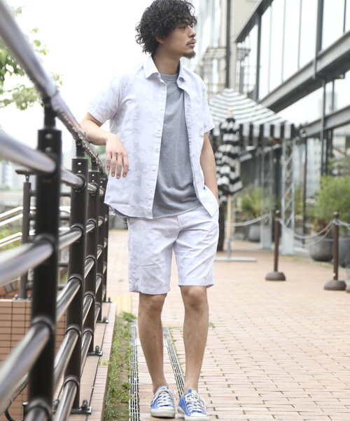 Denime(ドゥニーム)の「カモ柄ショートパンツ(その他パンツ・メンズ・ブラック/ブルー・MEDIUM/LARGE/X-LARGE)」の16枚目の写真