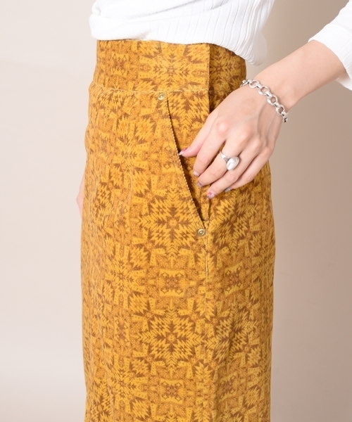 Prefer SHIPS（プリファーシップス）の「Prefer SHIPS:プリントコーデュロイタイトスカート◇（スカート・レディース・ライトグリーン/イエロー・36/38）」の9枚目の写真