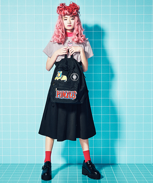 PUNYUS（プニュズ）の「ワッペンバッグパック（バックパック/リュック・レディース・ブラック/カーキ・FREE）」の11枚目の写真