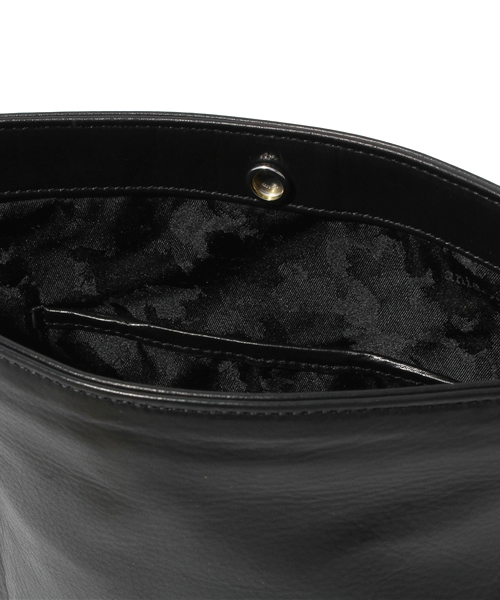 BRILLA per il gusto（ブリッラペルイルグースト）の「aniary / フラットショルダー(NO. 01-03000)（トートバッグ・メンズ・ブラック/ブラウン系その他/ブラウン/レッド/オレンジ/サックスブルー/ネイビー・ONE SIZE）」の19枚目の写真