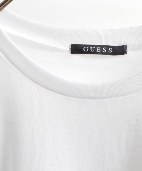 Guess(ゲス)の「GUESS/ゲス ロゴ プリント S/S Tシャツ(Tシャツ/カットソー・メンズ・ホワイト/ブラック・XL/L/M)」の5枚目の写真
