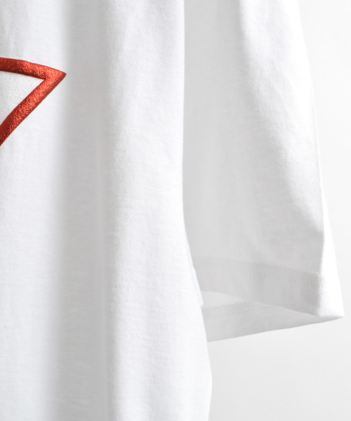 Guess(ゲス)の「GUESS/ゲス ロゴ プリント S/S Tシャツ(Tシャツ/カットソー・メンズ・ホワイト/ブラック・XL/L/M)」の9枚目の写真