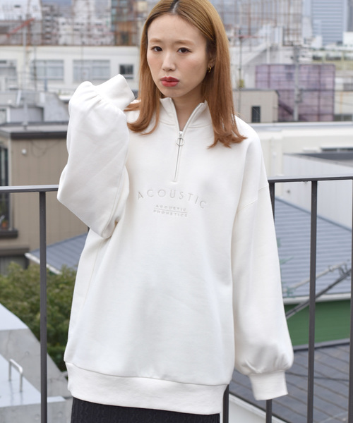 w closet（ダブルクローゼット）の「刺繍入ハーフZIPルーズプルオーバー_（スウェット・レディース・アイボリー/パープル/ブラック・FREE）」の2枚目の写真