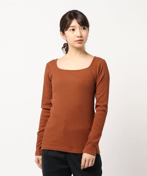 LOWRYS FARM(ローリーズファーム)の「リブスクエアタイトLS 831696(Tシャツ/カットソー・レディース・キャメル/オフホワイト/ブルー/ブラック・MEDIUM/LARGE)」の13枚目の写真