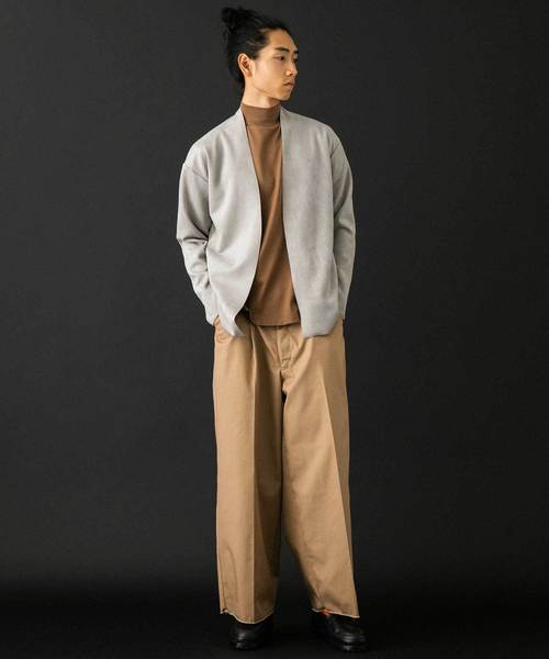 UNITED TOKYO（ユナイテッドトウキョウ）の「カットオフワイドヘムチノパンツ（チノパンツ・メンズ・ベージュ/ブラック/グレー・1/2/3）」の7枚目の写真