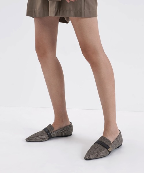 CHARLES & KEITH（チャールズ & キース）の「メタルアクセントローファー / Metal Accent Loafers（ローファー・レディース・ブラック/ブラウン/マルチ・22.5cm/23cm/23.5cm/24.5cm/25cm/25.5cm）」の6枚目の写真