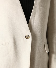 1er Arrondissement（プルミエアロンディスモン）の「リネンノーカラー