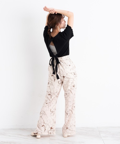 VANNIE U(ヴァニーユー)の「ニュアンスフラワーパンツ(その他パンツ・レディース・ホワイト/ベージュ・FREE)」の18枚目の写真