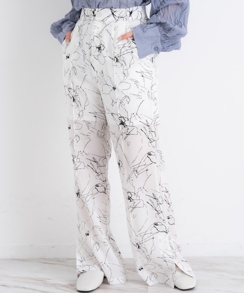 VANNIE U(ヴァニーユー)の「ニュアンスフラワーパンツ(その他パンツ・レディース・ホワイト/ベージュ・FREE)」の22枚目の写真