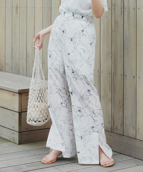 VANNIE U(ヴァニーユー)の「ニュアンスフラワーパンツ(その他パンツ・レディース・ホワイト/ベージュ・FREE)」の10枚目の写真