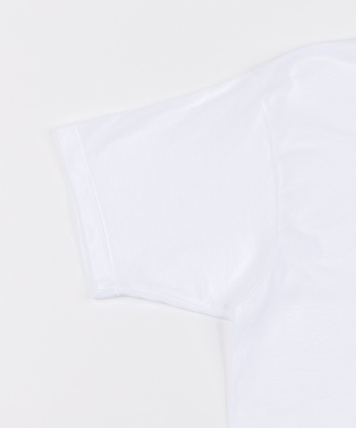 HANES(ヘインズ)の「Hanes ヘインズ 3枚組 アカラベルクルーネック VネックTシャツ HM2135G HM2145K(Tシャツ/カットソー・メンズ・ホワイト系その他/ホワイト・X-LARGE/SMALL/M/XL/S/L/LARGE/MEDIUM)」の3枚目の写真