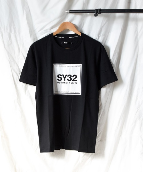 SY32 by SWEET YEARS(エスワイサーティトゥバイスィートイヤーズ)の「《SY32 by SWEET YEARS》SQUARE LOGO T(Tシャツ/カットソー・レディース・ホワイト/ブラック×ブラック/ブラック×ホワイト・MEDIUM/LARGE/X-LARGE/XX-LARGE/SMALL)」の10枚目の写真