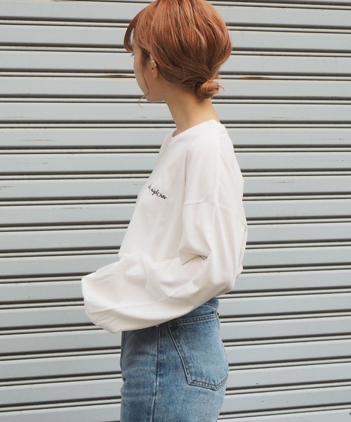 tiptop(ティップトップ)の「レタリングプリントロンT(Tシャツ/カットソー・レディース・オフホワイト/ブラック/サックスブルー/ブルー/パープル/ホワイト系その他/ホワイト系その他2/ブラック系その他/ブラック系その他2・FREE)」の11枚目の写真