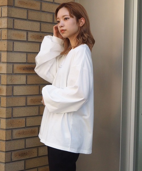 tiptop(ティップトップ)の「レタリングプリントロンT(Tシャツ/カットソー・レディース・オフホワイト/ブラック/サックスブルー/ブルー/パープル/ホワイト系その他/ホワイト系その他2/ブラック系その他/ブラック系その他2・FREE)」の14枚目の写真