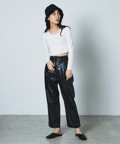 WEGO（ウィゴー）の「WEGO/【セットアップ対応商品】フェイクレザータックパンツ（スラックス・レディース・ブラウン/ブラック・FREE）」の5枚目の写真