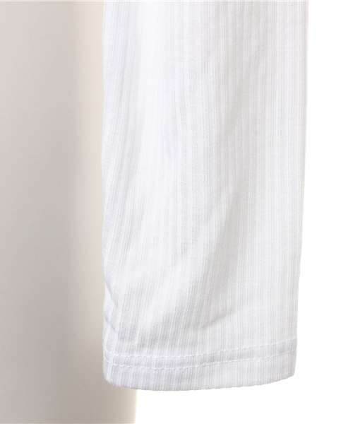 TOPSHOP（トップショップ）の「LONG SLEEVE SKINNY RIB CROP TOP/ロングスリーブ スキニー リブクロップ トップ（Tシャツ/カットソー・レディース・ホワイト・6/10/12/8）」の3枚目の写真