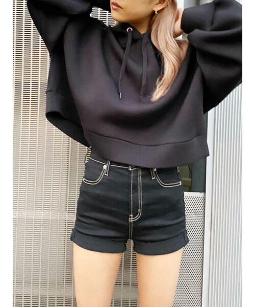 GYDA（ジェイダ）の「ポンチショートパーカー（パーカー・レディース・ブラック/オフホワイト/ベージュ・FREE）」の7枚目の写真