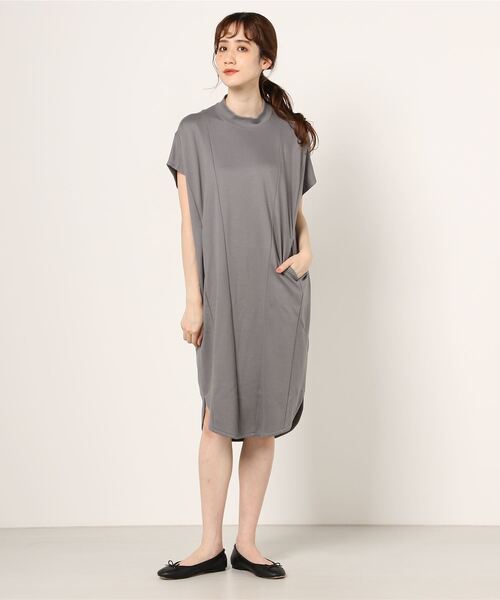 ANREALAGE（アンリアレイジ）の「ANREALAGE(アンリアレイジ) ハイネックワンピース（ワンピース・レディース・ブラック/グレー・36/38）」の2枚目の写真