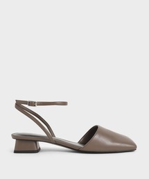 CHARLES & KEITH | スクエアトゥ アンクルストラップパンプス / Square Toe Ankle Strap Pumps(パンプス)