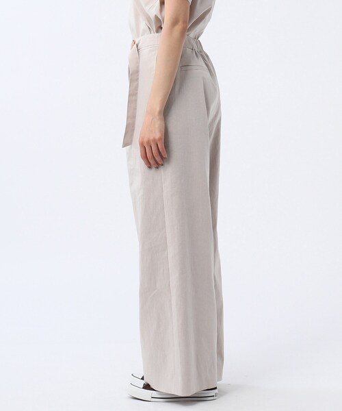 UNTITLED（アンタイトル）の「◆【洗える】テンダーリノストレッチワイドパンツ（その他パンツ・レディース・ネイビー/ライトグリーン/ライトベージュ/ホワイト系/ブラウン系その他/ベージュ系9・00/01/02/03/99）」の19枚目の写真