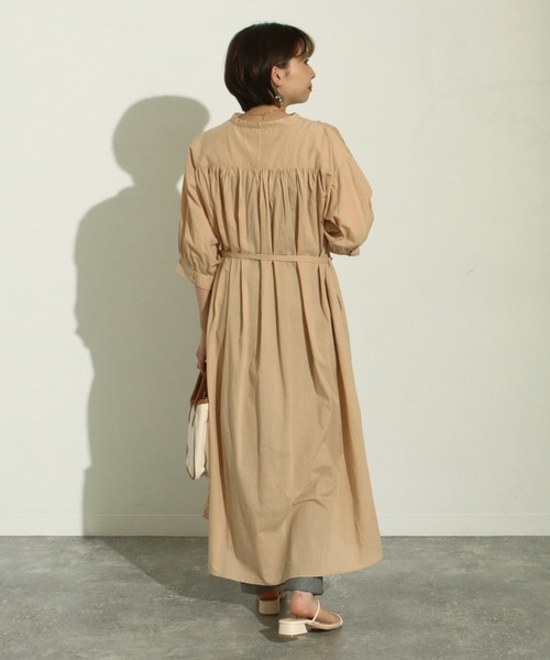 Factor=（ファクターイコール）の「キャンブリックギャザーワンピース（シャツワンピース・レディース・パープル/ブラック/ベージュ/ターコイズブルー・FREE）」の12枚目の写真