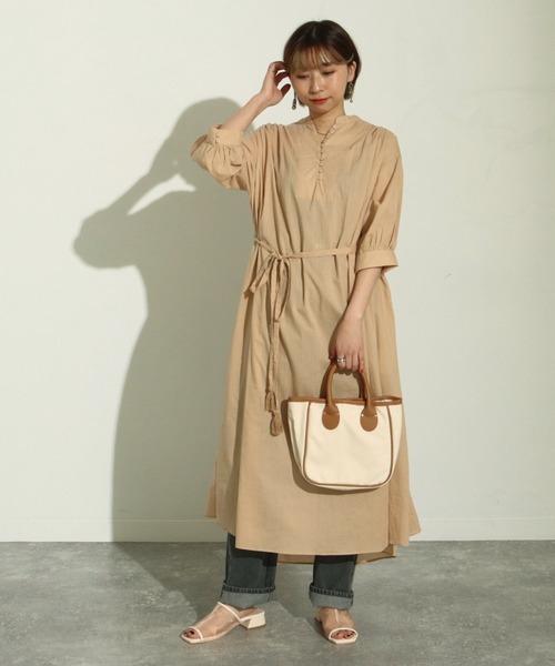 Factor=（ファクターイコール）の「キャンブリックギャザーワンピース（シャツワンピース・レディース・パープル/ブラック/ベージュ/ターコイズブルー・FREE）」の10枚目の写真