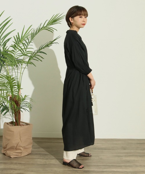Factor=（ファクターイコール）の「キャンブリックギャザーワンピース（シャツワンピース・レディース・パープル/ブラック/ベージュ/ターコイズブルー・FREE）」の8枚目の写真