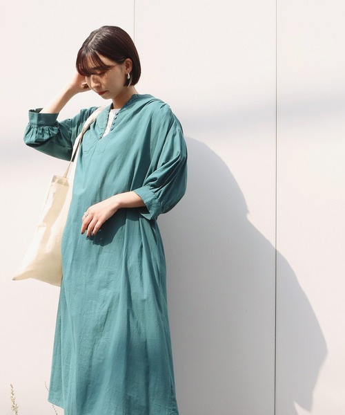 Factor=（ファクターイコール）の「キャンブリックギャザーワンピース（シャツワンピース・レディース・パープル/ブラック/ベージュ/ターコイズブルー・FREE）」の20枚目の写真