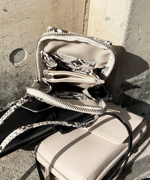 DouDou（ドゥドゥ）の「機能ミニポシェット（トートバッグ・レディース・ブラック/ブラウン/ライトベージュ・FREE）」の8枚目の写真