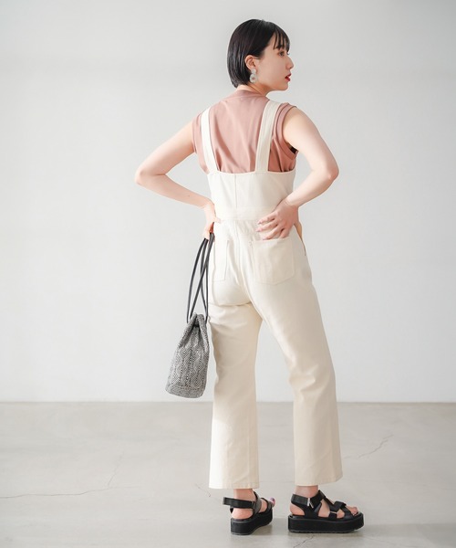 PAGEBOY（ページボーイ）の「フレアオーバーオール（サロペット/オーバーオール・レディース・アイボリー/ブラック・FREE）」の3枚目の写真