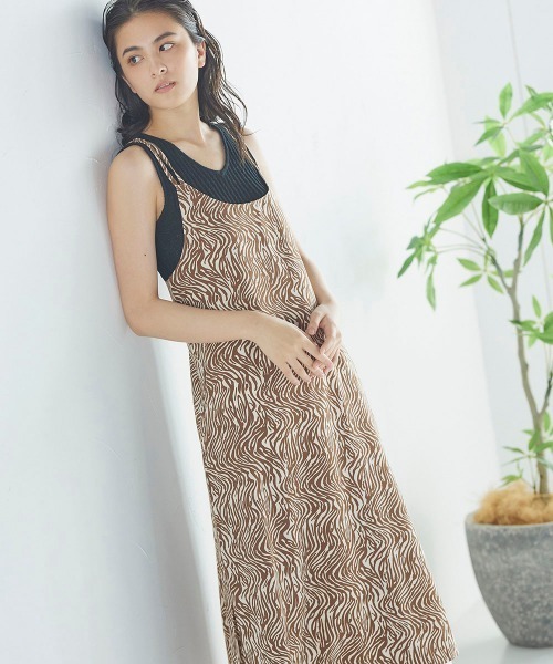 Willful by lipstar(ウィルフル バイ リップスター)の「ゼブラ柄キャミワンピース(ワンピース・レディース・ブラック系その他/ブラウン系その他・M)」の1枚目の写真