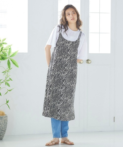 Willful by lipstar(ウィルフル バイ リップスター)の「ゼブラ柄キャミワンピース(ワンピース・レディース・ブラック系その他/ブラウン系その他・M)」の4枚目の写真
