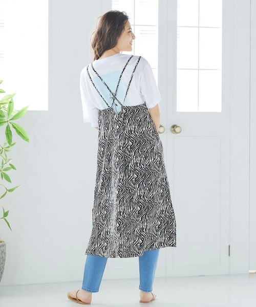 Willful by lipstar(ウィルフル バイ リップスター)の「ゼブラ柄キャミワンピース(ワンピース・レディース・ブラック系その他/ブラウン系その他・M)」の7枚目の写真
