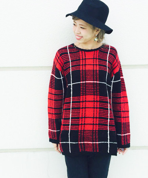 Kastane（カスタネ）の「【UNIF】チェックニットプルオーバー（ニット/セーター・レディース・レッド・SMALL）」の2枚目の写真