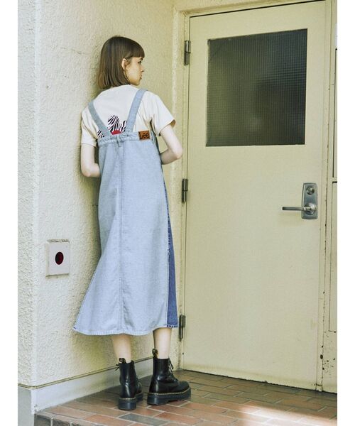 Lee（リー）の「【WEB限定】LEEコラボワンピース（ジャンパースカート・レディース・ライトブルー/ブラック/インディゴブルー・MEDIUM/FREE）」の5枚目の写真