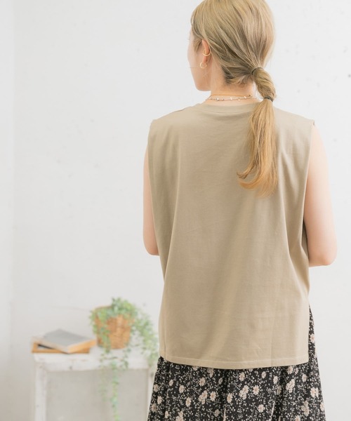 ITEMS URBANRESEARCH（アイテムズ アーバンリサーチ）の「肩タックノースリーブプルオーバー（Tシャツ/カットソー・レディース・オフホワイト/グレー系その他/ミント/ブラック・FREE）」の5枚目の写真