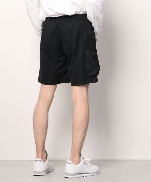 Reebok（リーボック）の「クラシックス キャンピング ショーツ / Classics Camping Shorts（カーゴパンツ・メンズ・ブラック/アーミー・XXX-LARGE/LARGE/XX-LARGE/MEDIUM/X-LARGE/X-SMALL/SMALL）」の8枚目の写真