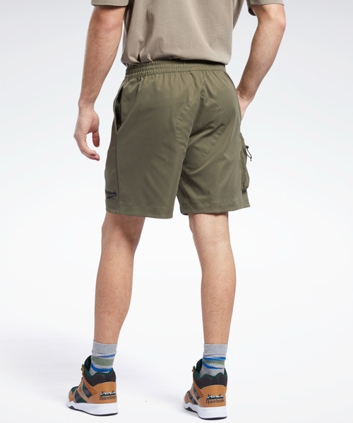Reebok（リーボック）の「クラシックス キャンピング ショーツ / Classics Camping Shorts（カーゴパンツ・メンズ・ブラック/アーミー・XXX-LARGE/LARGE/XX-LARGE/MEDIUM/X-LARGE/X-SMALL/SMALL）」の5枚目の写真