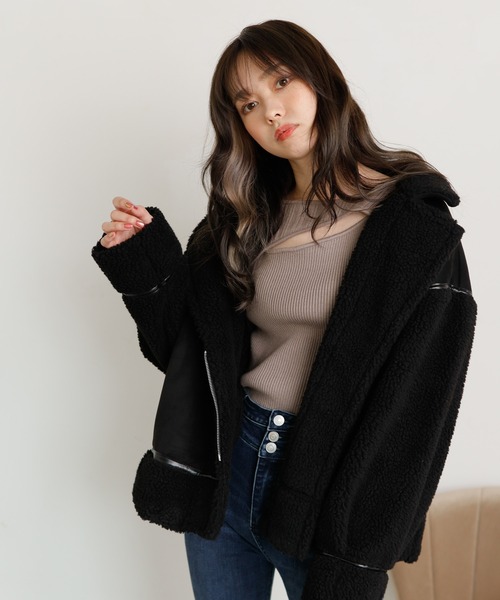 LIPSERVICE（リップサービス）の「Nuance Colorボアジャケット（ブルゾン・レディース・ブラウン/ラベンダー/ライトベージュ/ブラック・S/M）」の2枚目の写真