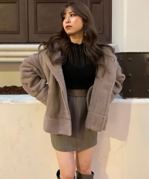 LIPSERVICE（リップサービス）の「Nuance Colorボアジャケット（ブルゾン・レディース・ブラウン/ラベンダー/ライトベージュ/ブラック・S/M）」の8枚目の写真