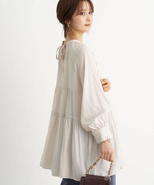 earth music&ecology(アースミュージックアンドエコロジー)の「ロマンティックティアードチュニック *(シャツ/ブラウス・レディース・ローズ/その他8/ミント/ブラック・FREE)」の4枚目の写真