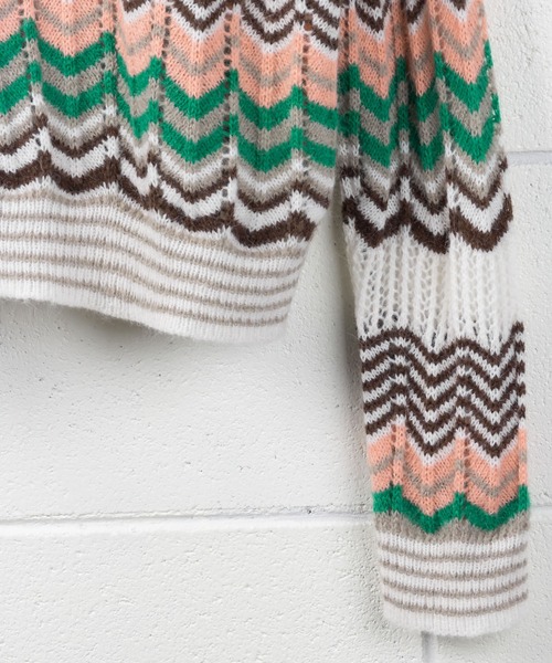 me+em select(ミームセレクト)の「じぐざぐ配色オーバーウールブレンドニット【数量限定販売】(ニット/セーター・レディース・グリーン/ブルー/オレンジ・FREE)」の11枚目の写真