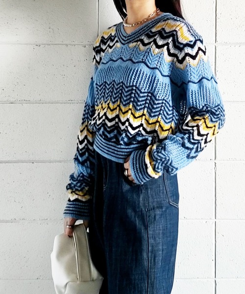 me+em select(ミームセレクト)の「じぐざぐ配色オーバーウールブレンドニット【数量限定販売】(ニット/セーター・レディース・グリーン/ブルー/オレンジ・FREE)」の19枚目の写真