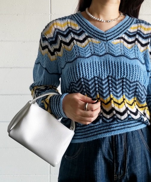 me+em select(ミームセレクト)の「じぐざぐ配色オーバーウールブレンドニット【数量限定販売】(ニット/セーター・レディース・グリーン/ブルー/オレンジ・FREE)」の10枚目の写真