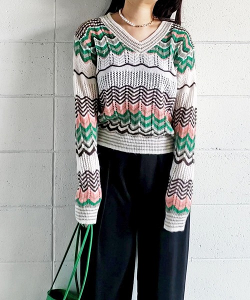 me+em select(ミームセレクト)の「じぐざぐ配色オーバーウールブレンドニット【数量限定販売】(ニット/セーター・レディース・グリーン/ブルー/オレンジ・FREE)」の4枚目の写真
