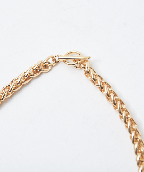 Rouge vif（ルージュヴィフ）の「ショートチェーンネックレス（ネックレス・レディース・ゴールド・フリー）」の4枚目の写真