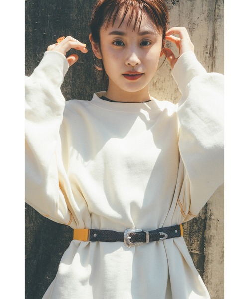 haco!（ハコ）の「【高橋愛さんコラボ】前後で印象を変えて楽しめる 配色デザインのスウェットトップス by LOVE&PEACE PROJECT（スウェット・レディース・グレー/アイボリー・SMALL/MEDIUM/LARGE/X-LARGE）」の20枚目の写真